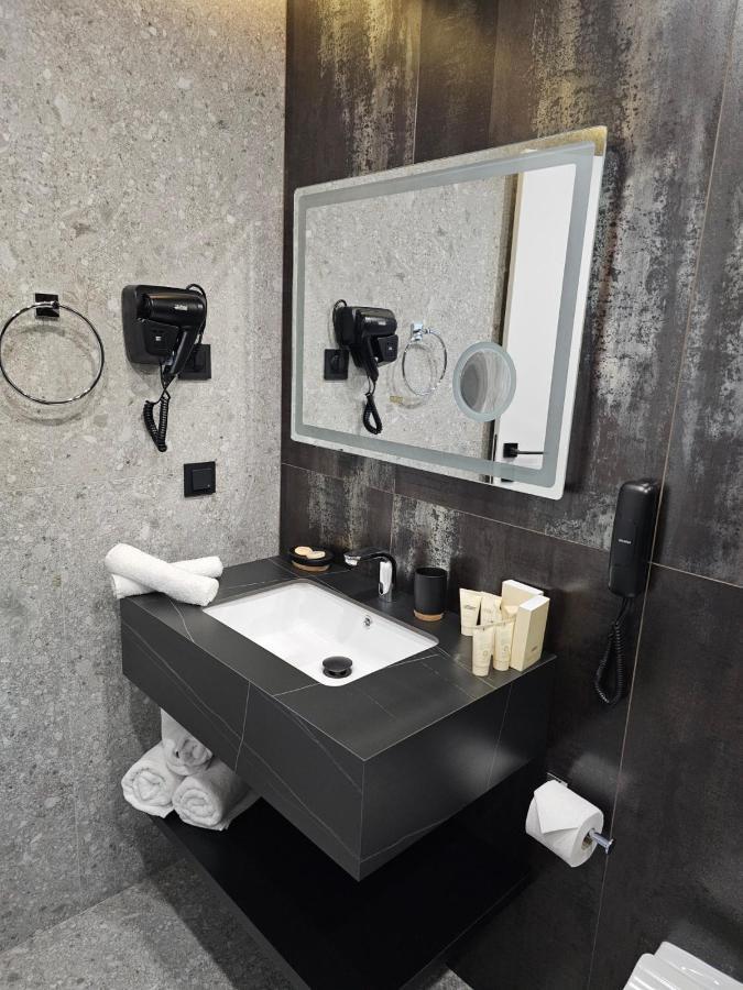 Mm Boutique Hotel Burgas Exterior photo