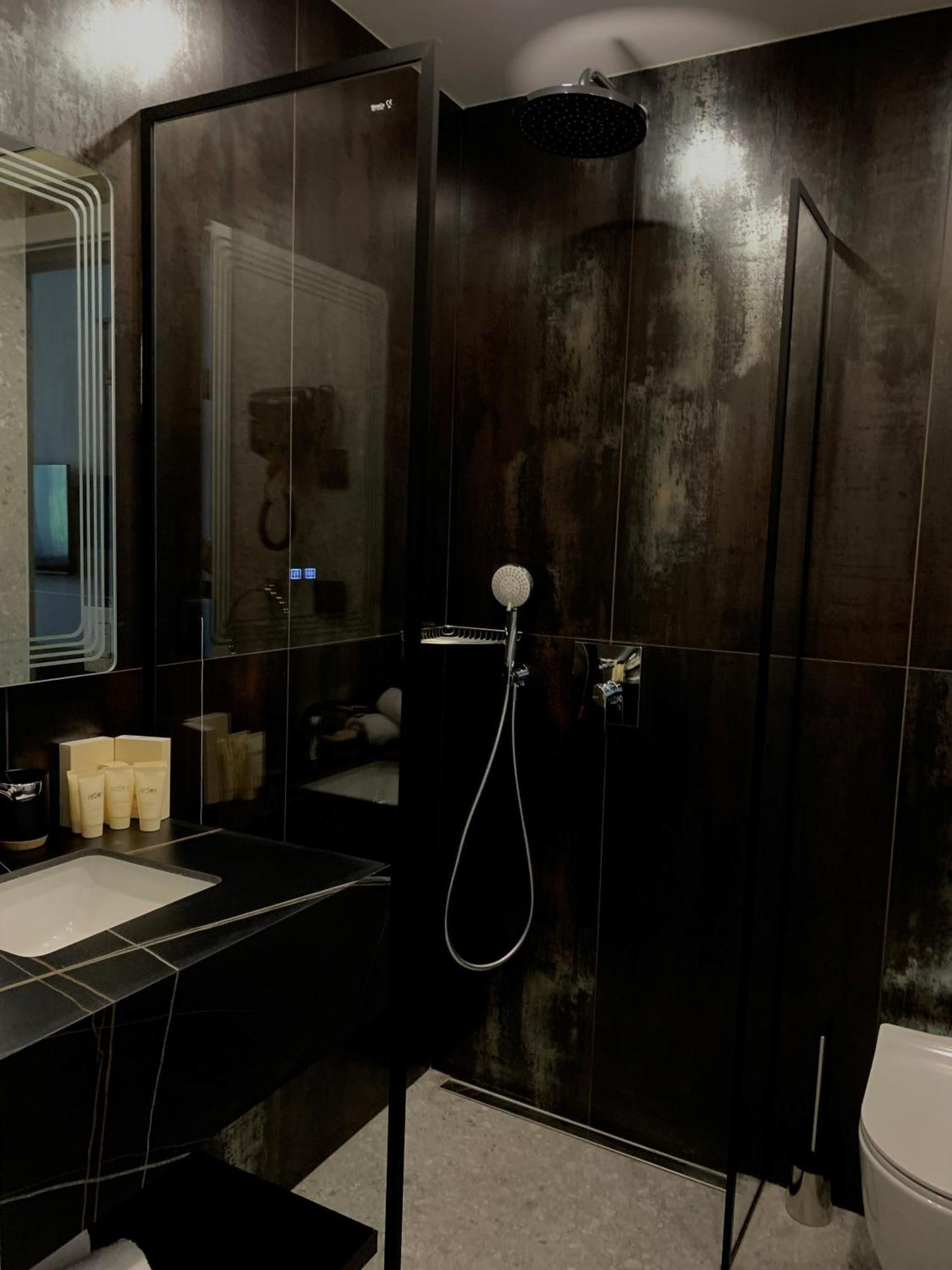 Mm Boutique Hotel Burgas Exterior photo