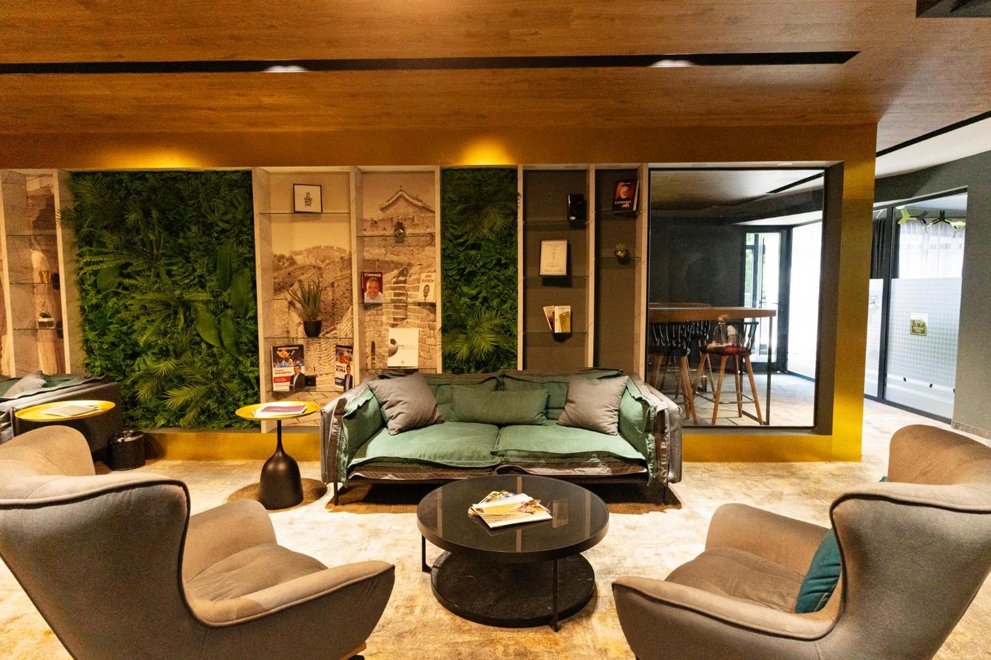 Mm Boutique Hotel Burgas Exterior photo